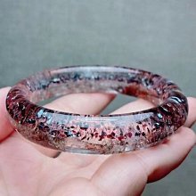 天然草莓晶手鐲～窄版～《愛2款》～手圍18號～內徑56寬11厚8mm紅草莓晶手環、晶晶亮亮草莓晶！紅潤美麗！天然草莓水晶手鍊、來自俄羅斯產地！～《熊寶貝珠寶》～ 歷史價格詳細信息