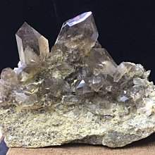 阿賽斯特萊 天然幽靈共生白水晶簇原石擺件1850g 紅黃藍紫黑白銀鈦晶髮晶綠幽靈聚寶盆超七碧璽手排珠鍊晶洞晶球晶柱kg 歷史價格詳細信息