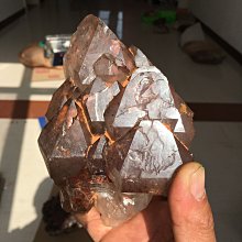 天然超七(三輪骨幹)方牌吊墜 規格:19 毫米*10.5毫米 厚6毫米 晶體全透紫氣東來 實物很美 18k金扣頭鑲嵌 此物屬高檔貨 售出不退換 歷史價格詳細信息