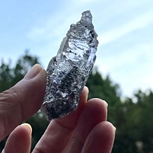 幽默修練手冊，從生活到職場擺脫尷尬的12堂魅力課：用幽默提升人際關係 歷史價格詳細信息