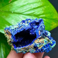 ，天然孔雀石球，重660克，直徑70毫米。，，看好直接拍，謹慎下單，不退。 水晶 擺件 文玩 二手【紫竹齋】767 歷史價格詳細信息