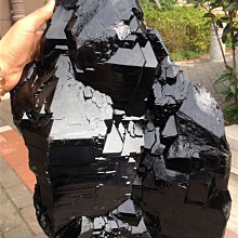 黑水晶骨干原石。 210克。 尺寸85x67mm。 80 ～ 水晶 擺件 文玩 二手【紫竹齋】15 歷史價格詳細信息