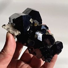 路肩石路緣石滑模機 路沿石滑模成型機 護坡滑膜機攔水帶成型機 歷史價格詳細信息