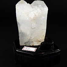 [銀九藝] 巴西~高能量~清透優質~骨幹水晶 水晶簇 水晶柱原礦 總重~788g (a6) 歷史價格詳細信息