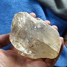 紫水晶雙尖鑽石水晶 　（有很多是三輪骨幹喲！）~清理頂輪、智慧思緒清晰，活化腦部、覺知與直覺、陰陽平衡 歷史價格詳細信息