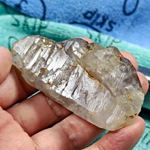 重56.5克和闐玉小把件，新疆且末糖白原石磨的一個隨形把件，35339 歷史價格詳細信息