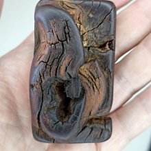 天然黑檀木 堅硬細密 經久耐用 原木梳 隨身攜帶 自用送禮皆適宜 歷史價格詳細信息