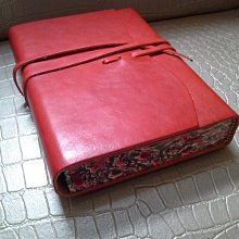 (特惠價）義大利 Armani Exchange 橘紅配金絲線條紋繞頸綁帶傘狀小可愛。尺寸M，有彈性，無內裡，胸部車雙層。前短後長。（照片有偏紅，實物是橘紅色） 歷史價格詳細信息