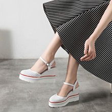 真皮涼鞋女坡跟夏季2023年新款中跟軟底中年時尚媽媽涼鞋防滑大尺碼 歷史價格詳細信息