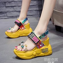 2020夏季新款花朵涼鞋車線厚底夾趾拖鞋大碼復古沙灘人字拖鞋 歷史價格詳細信息