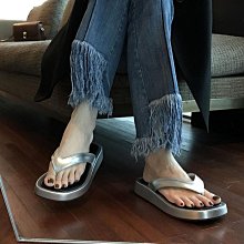 大尺碼大尺碼拖鞋 50150公斤可穿  特大號涼拖鞋男夏季防滑厚底塑膠居洗澡肥寬一字拖室外沙灘鞋48滿299發貨唷~滿299發貨唷~ 歷史價格詳細信息