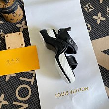 現貨直出 l   三花 白貝 項鏈 明星大牌同款妖 歷史價格詳細信息