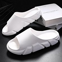 『悅家』厚底防滑休閒運動拖鞋女士外穿夏季新款一字拖時尚百搭踩屎感涼拖拖鞋涼鞋休閒鞋~5827 歷史價格詳細信息