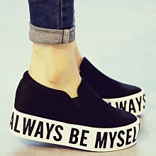 厚底鞋 叮叮號 韓國空運代購【O3005】正韓優雅款 珠光面料 一字背帶&金帶拼接設計 瑪莉珍繫帶型涼鞋 坡跟楔型高跟鞋 歷史價格詳細信息