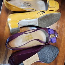 ferragamo  真品 女款髮箍  髮圈 溫柔淡奶茶色 金釦  真品 付盒子 99 新 商品 （買回收藏閑置） 現貨便宜出售 歷史價格詳細信息