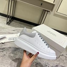 代售:昆恩的靜默世界--- Colin Dexter 譯者： 簡單--遠流出版  自有書 純書 歷史價格詳細信息