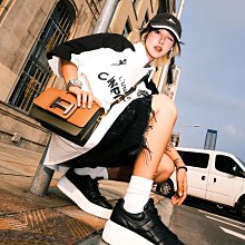 【代購】特價 KENZO PARIS 電繡海棠花 短袖 T恤 歷史價格詳細信息