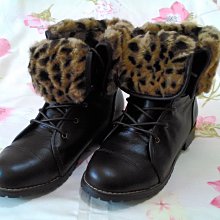 花花小舖 ~(滿2件再9折) iki2 (日系專櫃) 全新絨毛翻摺靴繫帶短靴 (豹紋咖) 價格比較,價格查詢,歷史價格詳細信息