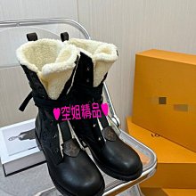 ♥空姐精品♥經典延續 小香風格 真皮 山茶花 圓餅包 鏈條包 肩背包 側背包 歷史價格詳細信息