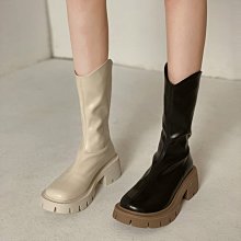 五彩高冠高分馬劍，1887年英國銀幣1克朗，嚴評幣，狀態極好24 歷史價格詳細信息