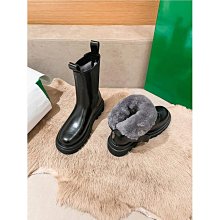 IM 個性網紅愛款 鋸齒切爾西厚底鉚釘徽章中筒靴/鉚釘徽章黑色切爾西靴 歷史價格詳細信息