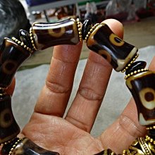 [天成晶石] 特殊 銀眼 黑曜岩 三角蟾蜍~~招財聖物 (辦公室、公司、店面、櫃檯專用) 歷史價格詳細信息