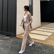 2023新款春夏時尚韓版寬帶斜揹包女郵差包小眾設計質感運動健身包 歷史價格詳細信息