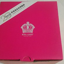 ROYAL ALBERT Bone China England 50Th ANNIVERSARY Trio Cup Saucer &amp; Dessert Plate 歷史價格詳細信息