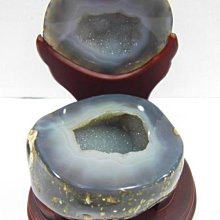 天然瑪瑙晶洞貓頭鷹 尺寸為5.7*5.7厘米 ，看好就拍哦。謹慎下單，不退不換。 水晶 擺件 文玩 二手【紫竹齋】989 歷史價格詳細信息