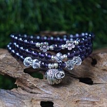 200含運Kipling尼龍布斜背包~多夾層 好收納~材質輕盈~好背 歷史價格詳細信息