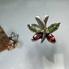 【出清特價】胸墜-頂級天然水晶-黃水晶 紫水晶 綠橄欖石-銀K~長寬28*13mm~聚財 增加財運(2505盒7) 歷史價格詳細信息