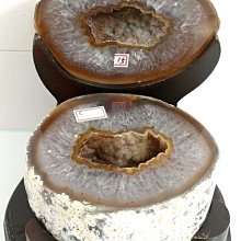 瑪瑙晶洞 細縫蘊藏財富 辦公室擺件 智慧 發財 守財 開運 1811元起標 角落聚氣 光彩鎮氣 歷史價格詳細信息