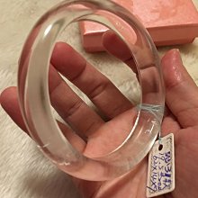 AAA+天然白水晶手環～窄版～《泉3款》～手圍16.5號-手圍17號～細細秀氣～內徑53mm寬11厚7mm～水晶有1個微微的「小金絲礦物結晶！」~｛熊寶貝珠寶｝ 歷史價格詳細信息