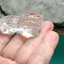 晶玉堂** 天然白水晶---祥獅擺件---清料天然白水晶**46公克 價格比較,價格查詢,歷史價格詳細信息