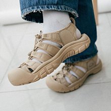 KEEN 男款 UNEEK NXIS 1027285 織帶健行鞋 / 黑 歷史價格詳細信息