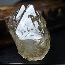 兆鑫生活館-天然白水晶/原石/水晶柱/亮皮水晶/晶簇/擺件/378g 歷史價格詳細信息