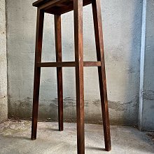 日據 日治 廳桌 老桌 陳列 細節漂亮 波浪衍架  . 波浪衍架 弧形腳 弧形線條桌板 . 極美原件 皮殼 . 尺寸 9 歷史價格詳細信息