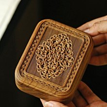 【促銷】實木質仿古心經香爐禪意盤香盒沉香爐居室茶道檀香熏香爐 歷史價格詳細信息