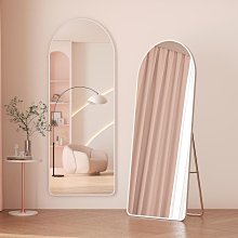 鏡子風暴（簡體書）┅魏天┅南影，高中生。拇指族，網游控，獨居，討厭碎碎念，唯一感興趣的就是偵破奇異案件。 歷史價格詳細信息