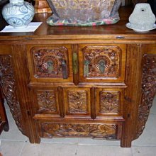 §【beauty/古董/文物 】§清代(古董家具)...樟木桌子(矮櫃) 歷史價格詳細信息