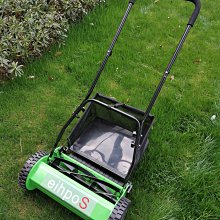 運動草坪梳草填沙機人工勻速 小型手推式充砂機 人造草坪衝砂機 歷史價格詳細信息