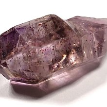 §能量礦石§ 巴西紫白晶洞 含座重43.4公斤 紫晶花、 鈦金、瑪瑙邊 每公斤300元 歷史價格詳細信息