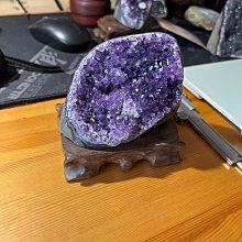 烏拉圭 紫水晶花 有導師 紫晶花 很閃 紫水晶簇 色澤深 可站立 不錯 頂輪 風水 把玩 靈修 收藏 編號H185 歷史價格詳細信息