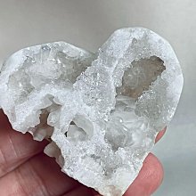 純白水晶洞0.85公斤/寬13深3.5公分/精美底座、新居入厝賀禮、玄關擺件、辦公桌招財 DB14 細賞水晶專賣 歷史價格詳細信息