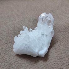 天然白水晶晶簇  晶牙閃亮 規格71*62*52mm  重204克 水晶 擺件 文玩 二手【紫竹齋】568 歷史價格詳細信息