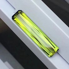 ❤妙玉生花優品購❤黃鑽戒指 搭配T方鑽石鑲嵌，主石1.508克拉副石0.667克拉手寸12# 歷史價格詳細信息