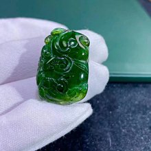 ❤妙玉生花優品購❤W11102號，稀缺老料翡翠綠碧璽麒麟!吉祥如意!重19.2g.規格47-26-9mm 歷史價格詳細信息