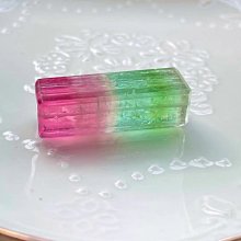 1111冰種陽綠佛公～天然老坑A貨翡翠～啟京翡翠 歷史價格詳細信息