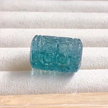 極品天然紅紋石平安扣狐狸吊墜 佩戴旺財 18K重金豪鑲扣頭 規格：18.6*4.2毫米 此物屬高檔商品 售出不退換 歷史價格詳細信息