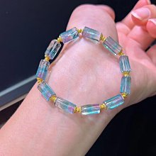 稀有粉藍西瓜碧璽貓眼手串，晶體通透色彩明豔，稀有美物。配件爲18k金.8.5—10.7mm重：23.25g 歷史價格詳細信息